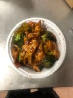 Best Chicken w. Broccoli in Fair Lawn, NJ